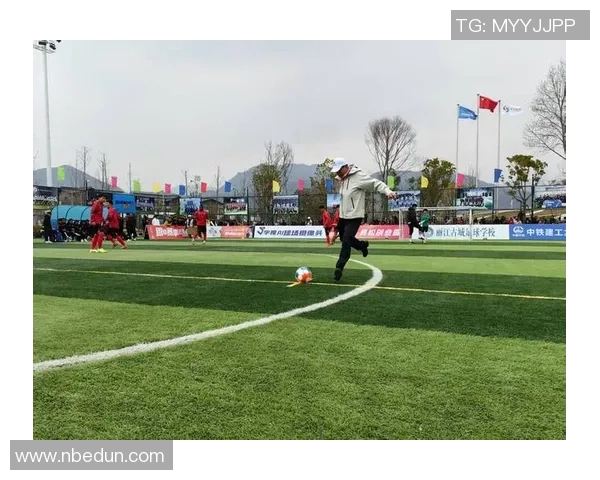 手机哥足球带你畅游绿茵场尽享激情与乐趣的完美结合