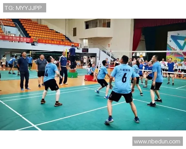 武汉排球队的奋斗精神与团队意识探讨:排球运动中的团结与拼搏之道 武汉排球队的奋斗精神与团队意识探讨:排球运动中的团结与拼搏之道